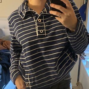 Striped crew neck shirt